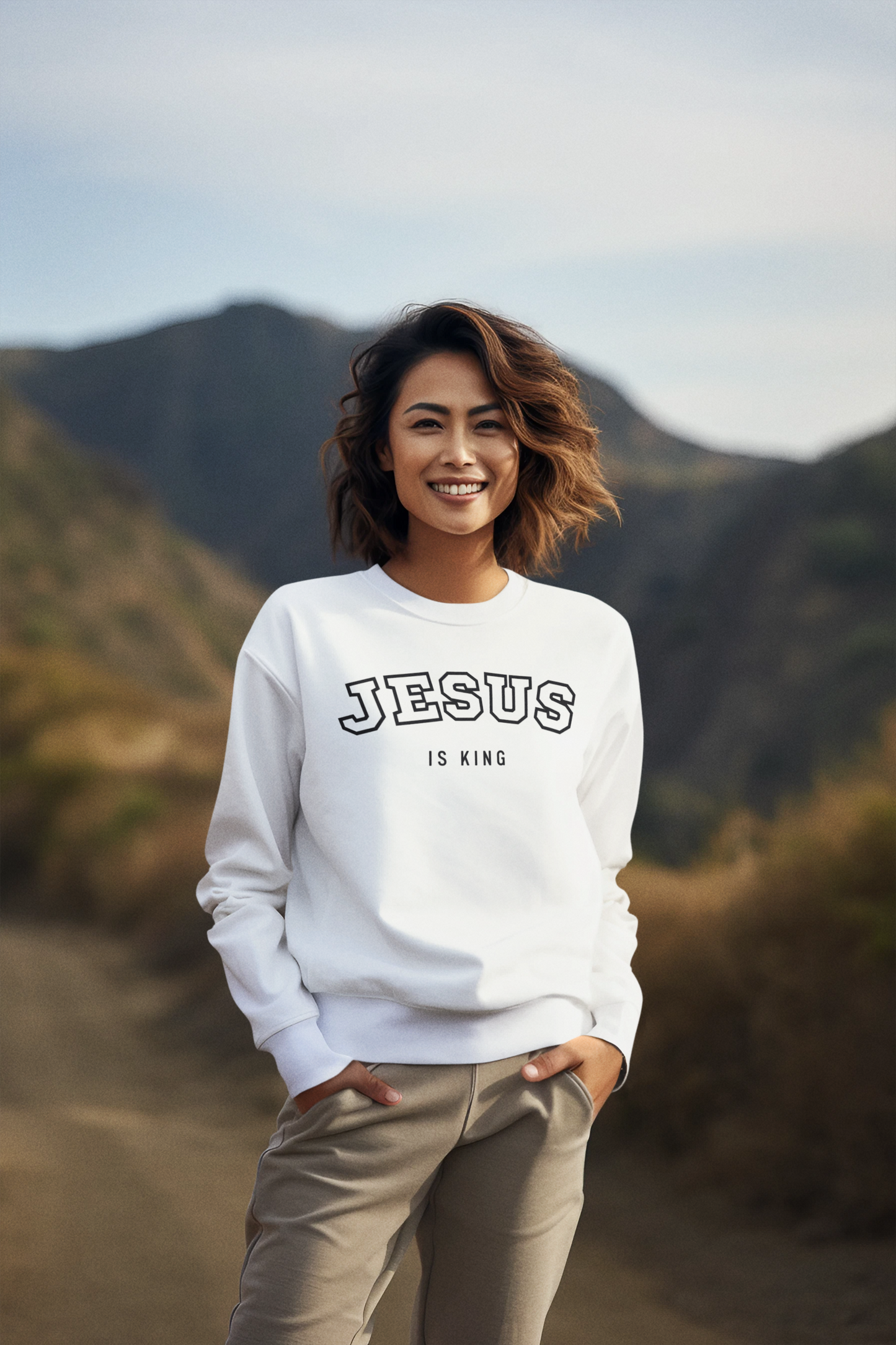 Jesus is King – (Varsity-style font) Women's Premium Sweatshirt